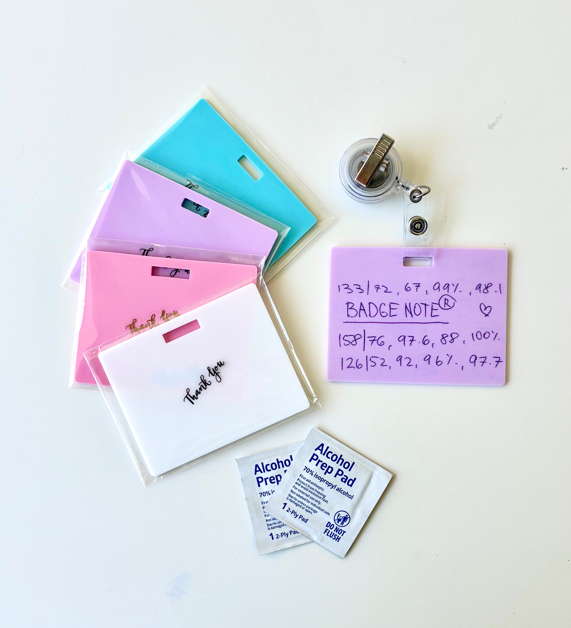 Horizontal erasable badge is the perfect pocket-sized accessory for healthcare professionals. Easily write on it with ballpoint pen, wipe it clean with alcohol pad, and reuse. Made of lightweight soft silicone, it's a nurse's essential for taking notes on the go. Attach it to your ID badge for convenience. ATTENTION: Gel &amp; super smooth ink will smudge and will leave faint stains. www.badgenote.com