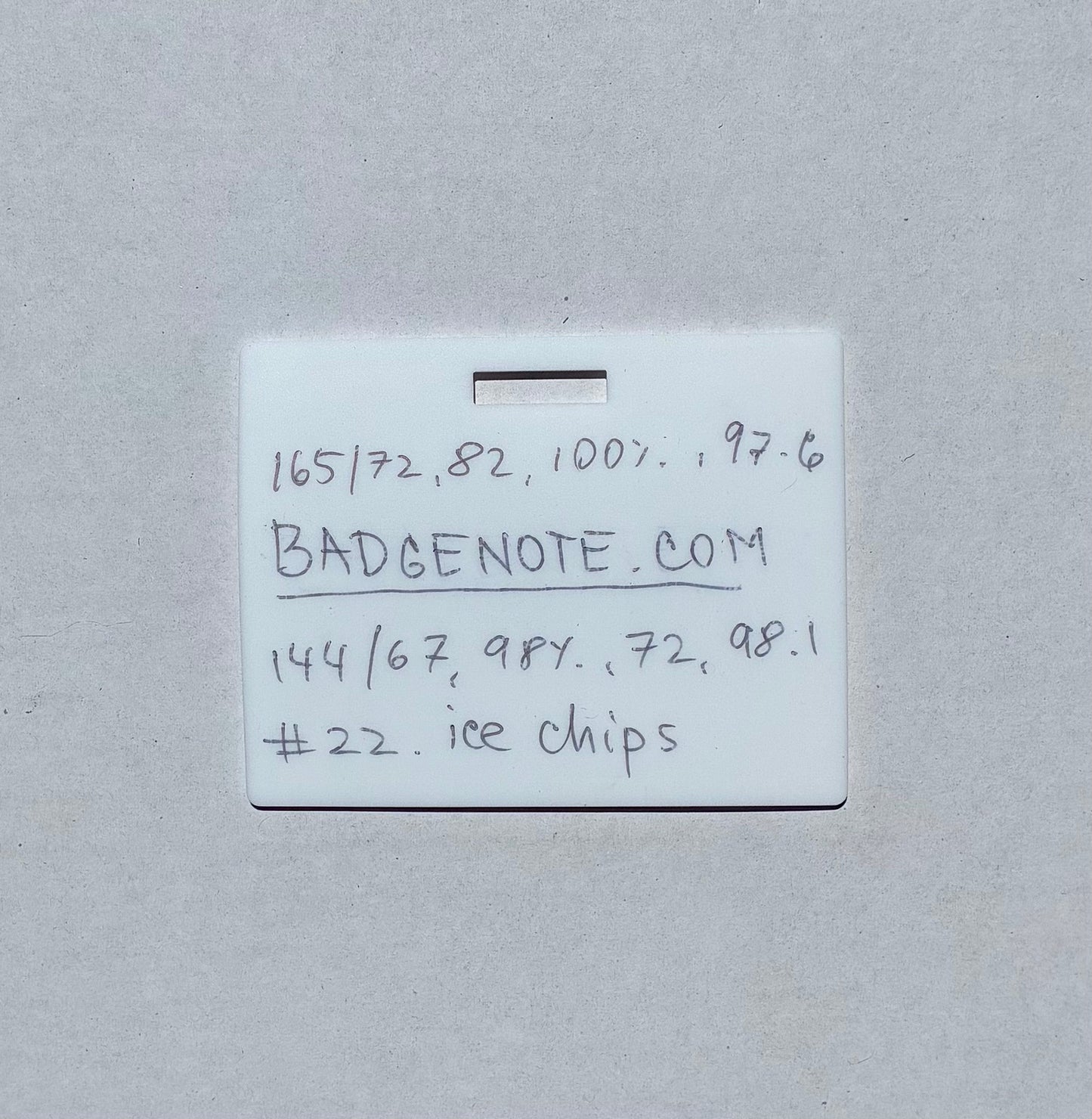 BADGENOTE.COM Horizontal erasable badge is the perfect pocket-sized accessory for healthcare professionals. Easily write on it with ballpoint pen, wipe it clean with alcohol pad, and reuse. Made of lightweight soft silicone, it's a nurse's essential for taking notes on the go. Attach it to your ID badge for convenience. ATTENTION: Gel &amp; super smooth ink will smudge and will leave faint stains.